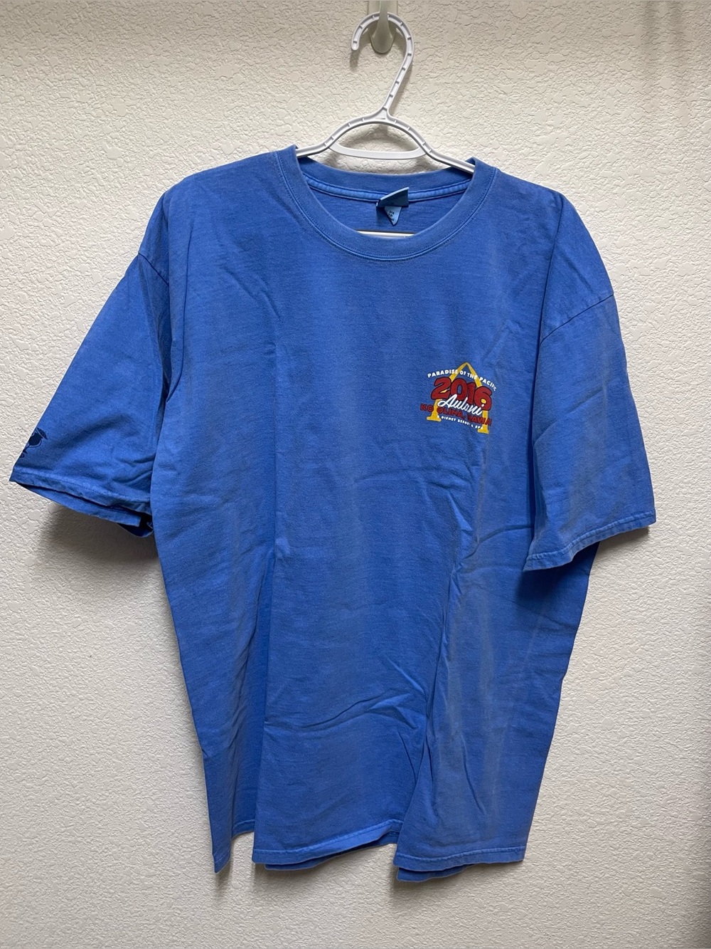 CRAZY SHIRTS Vintage Disney Aulani Resort Hawaii 2016 Blue Dye Shirt Men’s XL